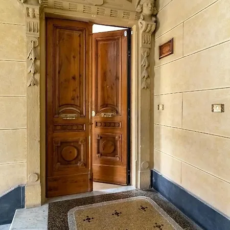 Apartment Palazzo Liberty - Mytouristhome La Spezia